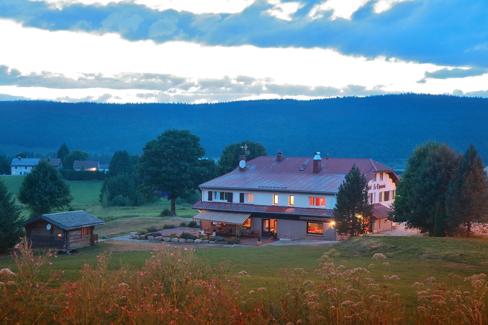 Hôtel Le Manoir des Montagnes Les Rousses Extérieur photo